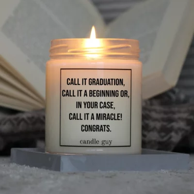 Light it up: The quote candle "Call it graduation." creates cozy vibes, intense fragrance and deep meaning – all in one flame.