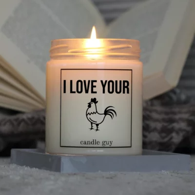 Light it up: The quote candle "I love your cock" creates cozy vibes, intense fragrance and deep meaning – all in one flame.